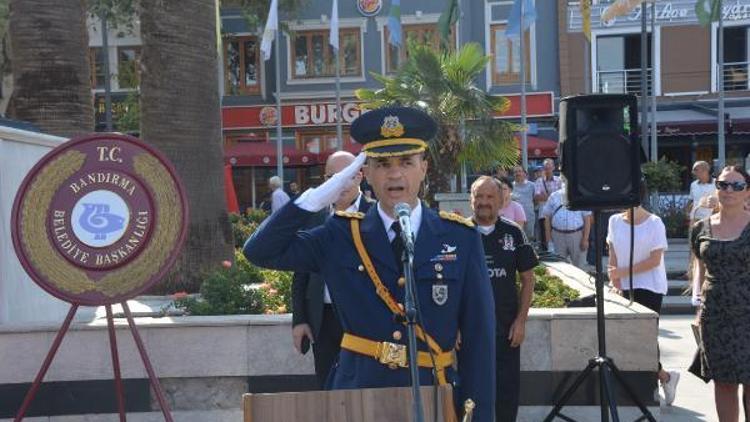 Albay Akalp: Emret Başkomutanım, her 10 Kasımda Mustafa Kemal olur, sonsuzluğa akarız