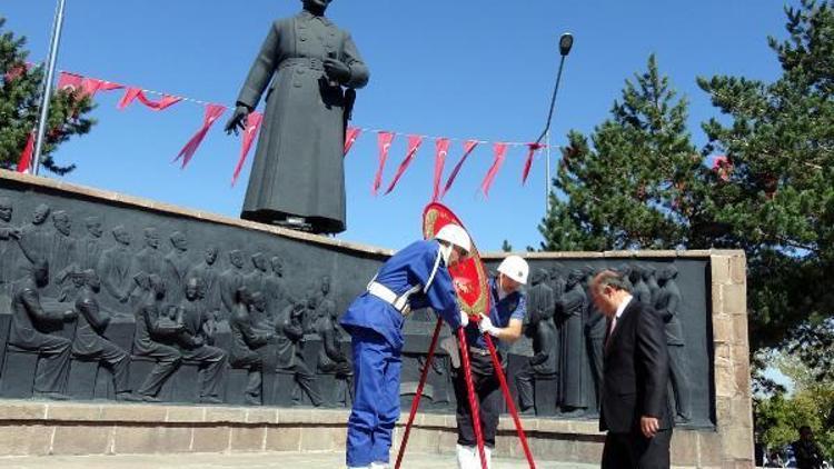 Erzurumda Zafer Bayramı coşkusu