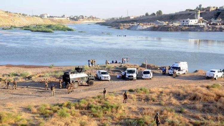 Cizrede Dicle Nehrine giren 2 işçi kayboldu