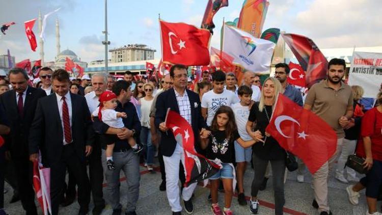 Zafer Bayramı, Beylikdüzünde coşkuyla kutlandı