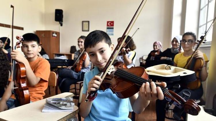 Mamak’ta kurslar yeni döneme hazır