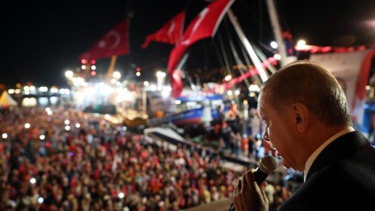fotoğraflar-2 //Cumhurbaşkanı Erdoğan Kireçburnunda balık av sezonu açılışına katıldı