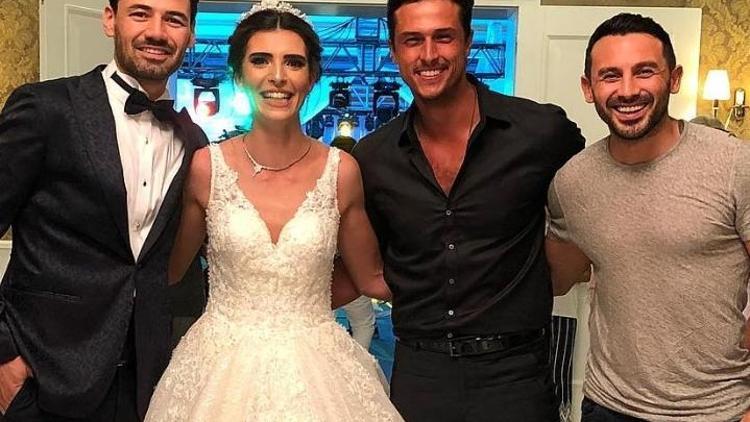 Survivor Merve Aydın evlendi.. İşte, düğünden kareler