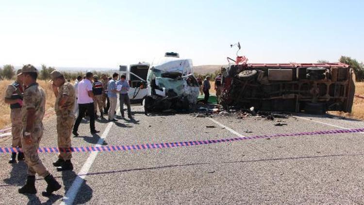 Gaziantepte katliam gibi kaza: 8 ölü, 19 yaralı/ Ek fotoğraflar