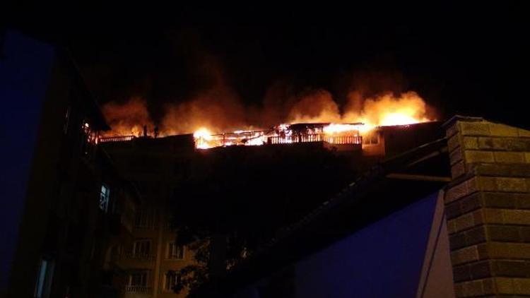 Yozgat’ta, çatı katında çıkan yangın korkuttu