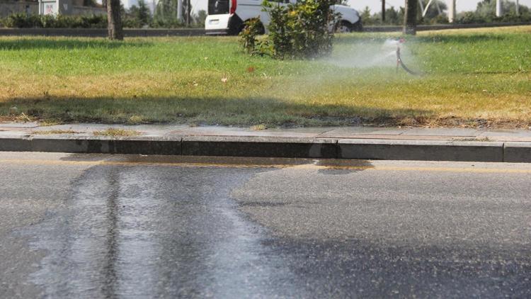 Fıskiyeden yola kazaya davetiye