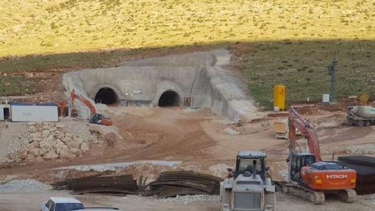 Tünel inşaatında akıma kapılan işçi öldü