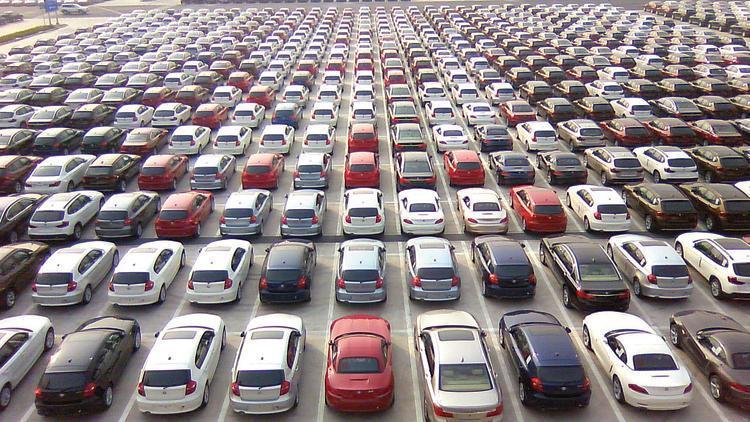 Otomobil ve hafif ticari araç pazarı Ağustosta yüzde 53 daraldı
