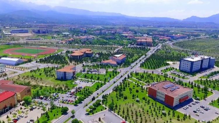 Rektörsüz olan ERÜ ve Kayseri Üniversitesinde atamalar ve işlemler yapılamıyor