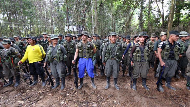 Eski FARC militanları Kübada tıp okuyacak