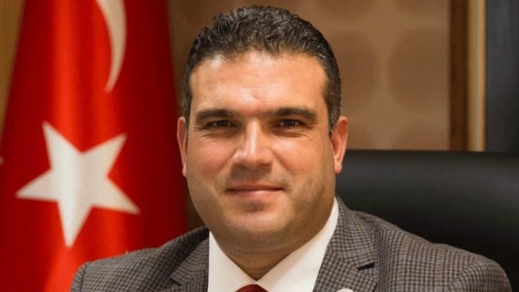 Anadolu Üniversitesi Rektörü Şafak Ertan Çomaklı kimdir