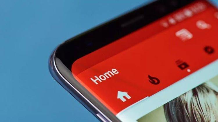 Telefonlarda YouTube kararıyor, yeni dönem başlıyor