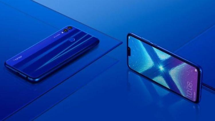 Çinlilerin yeni gözdesi: Honor 8X tanıtıldı