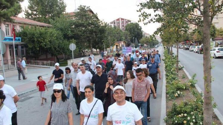 Kırşehir’deki sağlıkçılar, sağlık için yürüdü