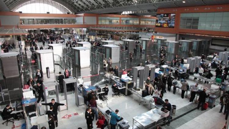 Sabiha Gökçen Havalimanı yılın ilk 8 ayında yolcu sayısını yüzde 11 artırdı