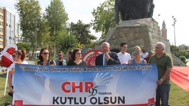CHPnin 95. kuruluş yıl dönümü Antalyada kutlandı