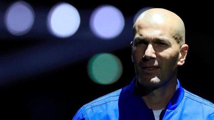 Zidane Manchester United yolunda 4 yıldız...