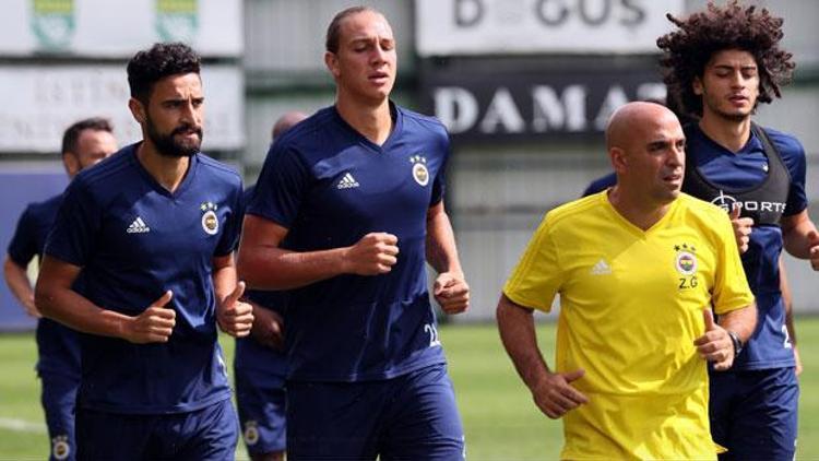 Fenerbahçede Atiker Konyaspor maçı hazırlıkları sürüyor