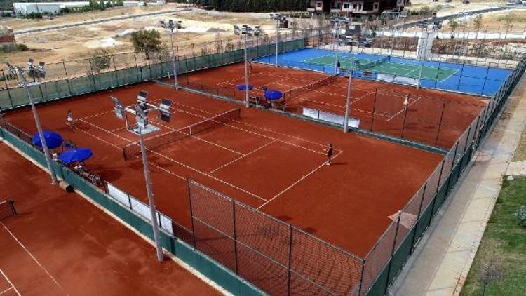 16 yaş Türkiye Tenis Şampiyonası başladı