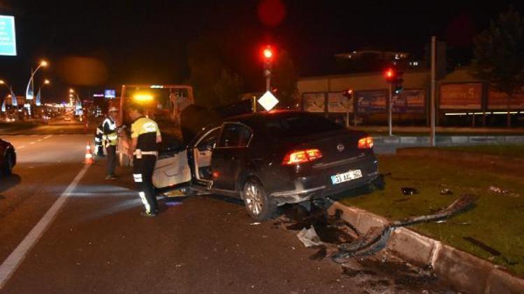 Malatyada otomobil devrildi: 3 yaralı