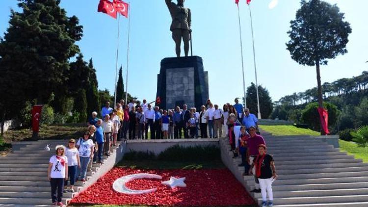 ADD Başkanı Süheyl Batum Ata Anı Evini ziyaret etti