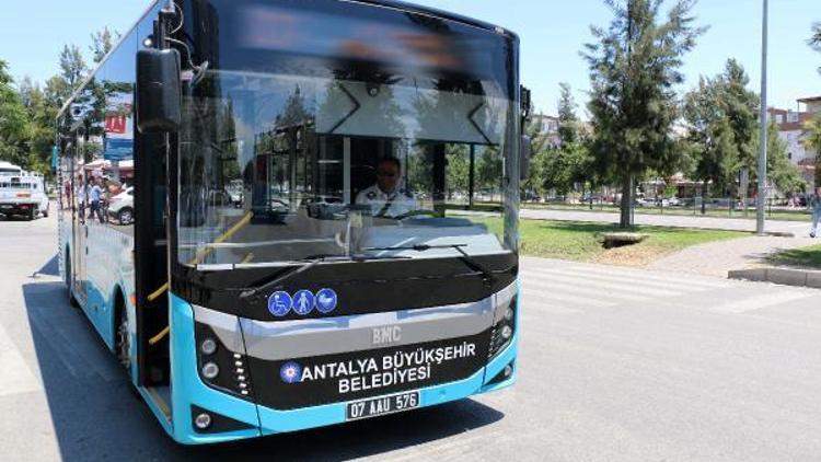 Büyükşehir günde 350 bin kişi taşıdı