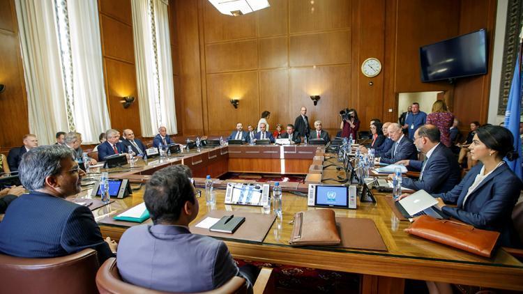 Suriye için Anayasa Komitesi toplantıları Cenevrede başladı