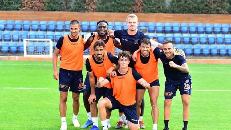 Medipol Başakşehirde Antalyaspor maçı hazırlıkları devam ediyor
