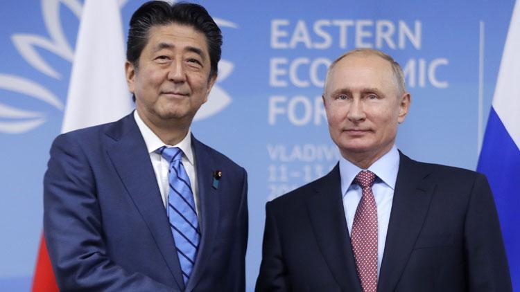 Putinden Japonyaya: Yıl sonuna kadar barış anlaşması imzalayalım