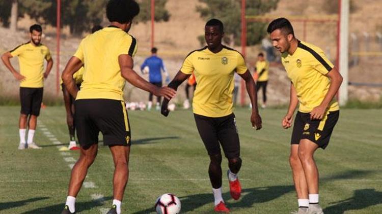 Evkur Yeni Malatyasporlu futbolcular Beşiktaş maçı için iddialı