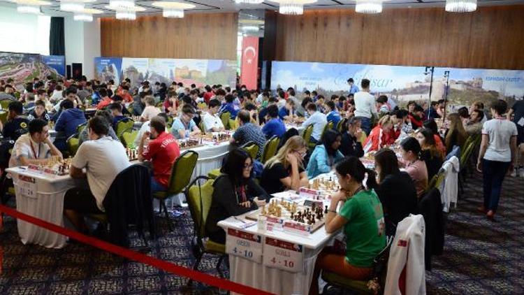 Dünya Gençler Satranç Şampiyonası heyecanı Gebze’de devam ediyor