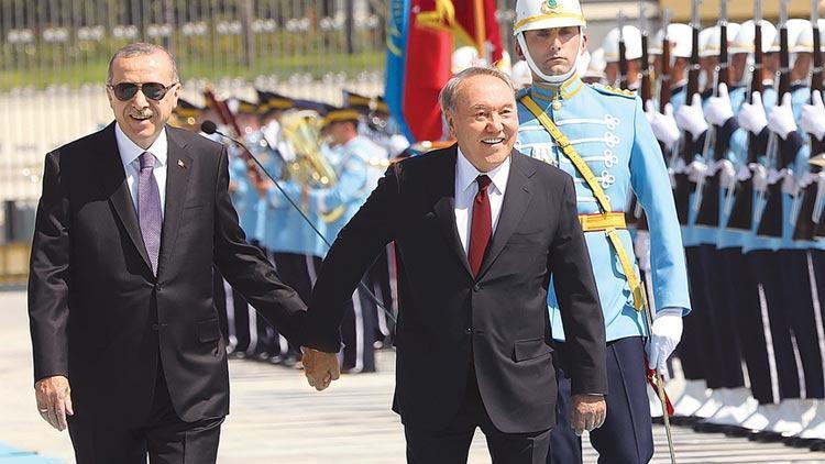 Kazakistana FETÖ  uyarısı: Tüm ülkeler için tehdit