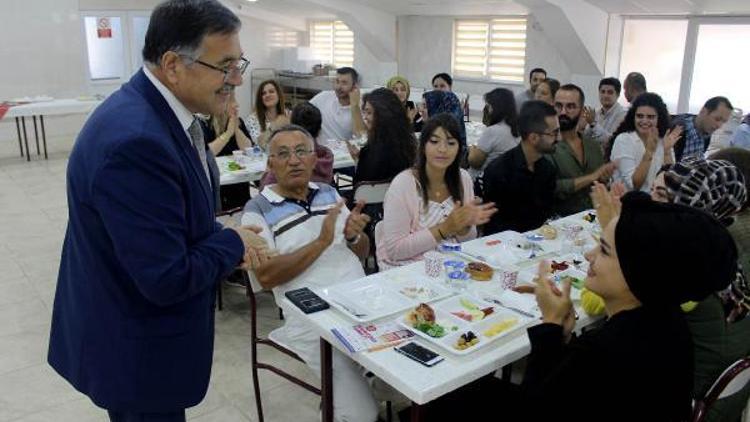 Sivas CÜ Vakfı Okulları istişare toplantısı yapıldı