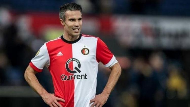 Van Persie, Hollandada ayın futbolcusu seçildi