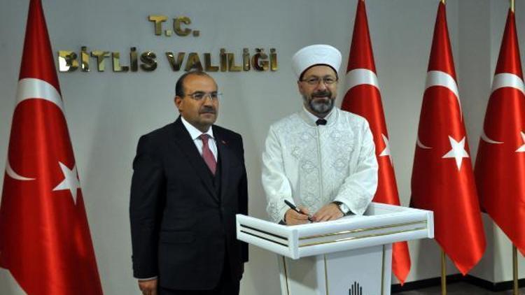 Diyanet İşleri Başkanı Erbaş: Gençlerimize sahip çıkmazsak, başkaları sahip çıkar (2)