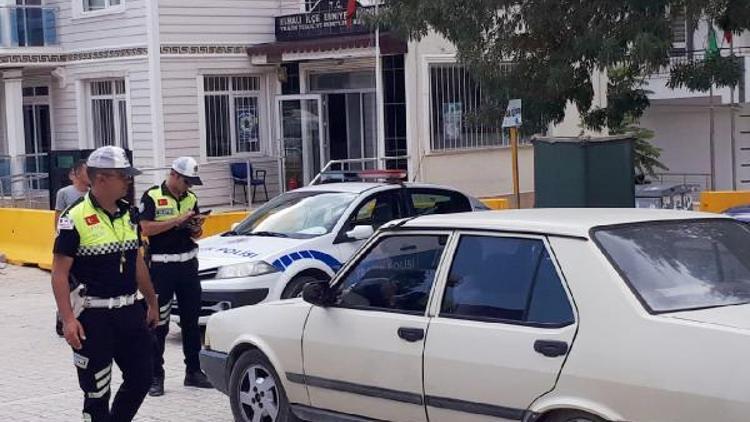 Elmalıda trafik ekiplerinden denetim