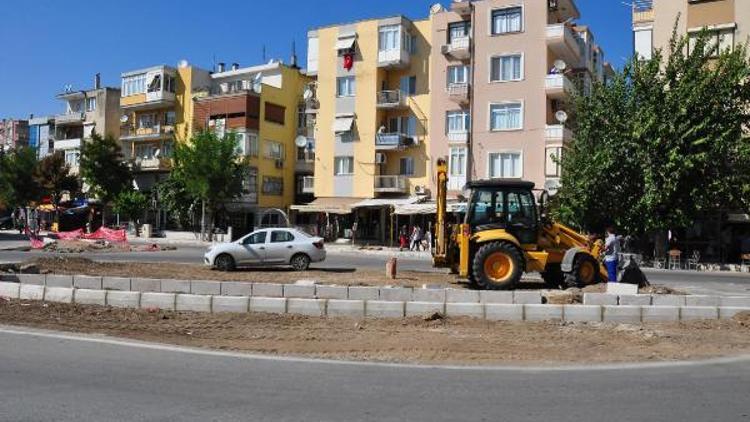 Bucanın simgelerinden fil heykelleri, alandaki çalışmalar nedeniyle kaldırıldı