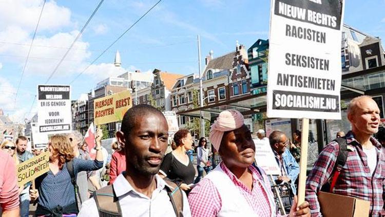 Hollanda’da AB’nin göç politikaları protesto edildi