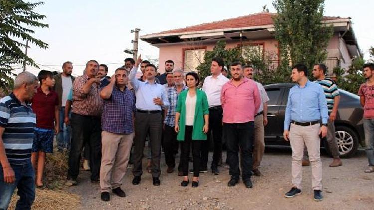 Köylüler, AK Partili Dağın aracını durdurup, yardım istedi