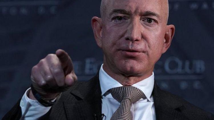 Jeff Bezos: İkiyüzlü mü, gerçek bir yardımsever mi