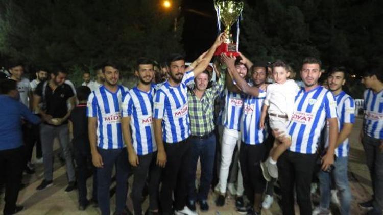 Midyat Turabdinsporun şampiyonluk kutlamasına 6 ülkeden katılım