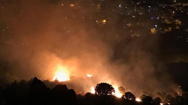 İzmirdeki yangın kontrol altına alındı