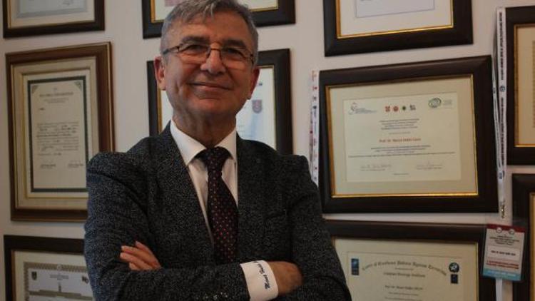 Prof. Dr. Caşın Rus uçağı elektronik harp yöntemiyle Suriyeye hedef olarak gösterildi