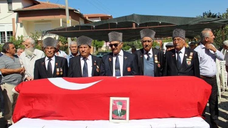 Kıbrıs Gazisi askeri törenle uğurlandı
