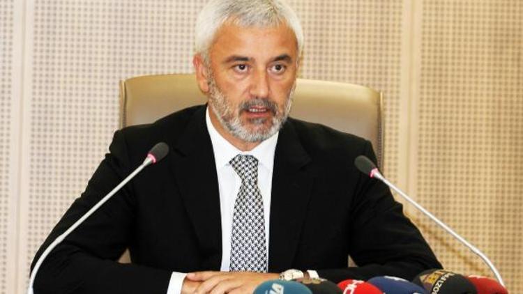 Ordu Büyükşehir Belediye Başkanı Enver Yılmaz, görevinden istifa etti