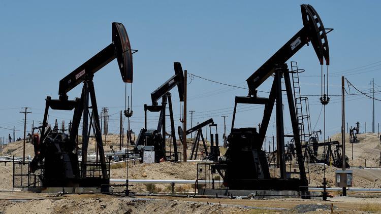 ABDnin ticari ham petrol stokları azaldı