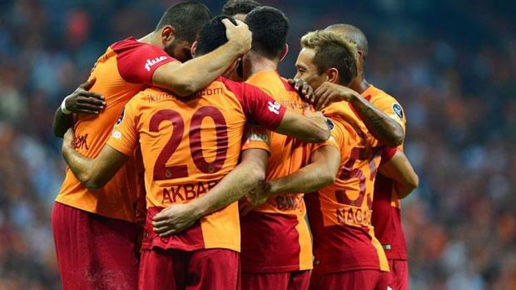 Galatasaray ve Beşiktaş, Fenerbahçe’ye fark attı