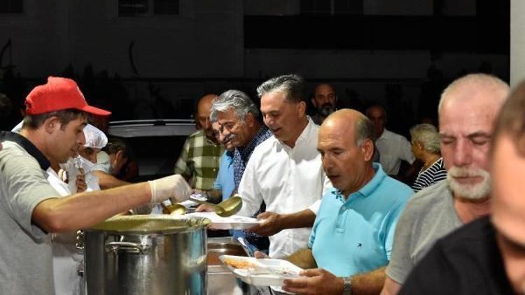 Başkan Uysaldan Muharrem iftarı