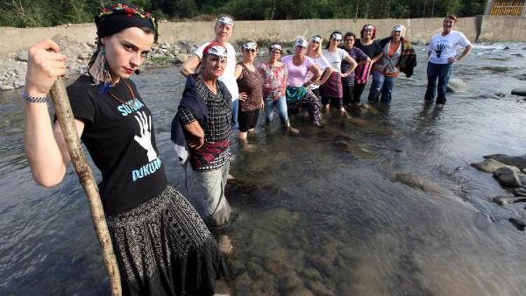 Arhavi’de, Çılgın HES deneme üretimine geçti, dere kurudu