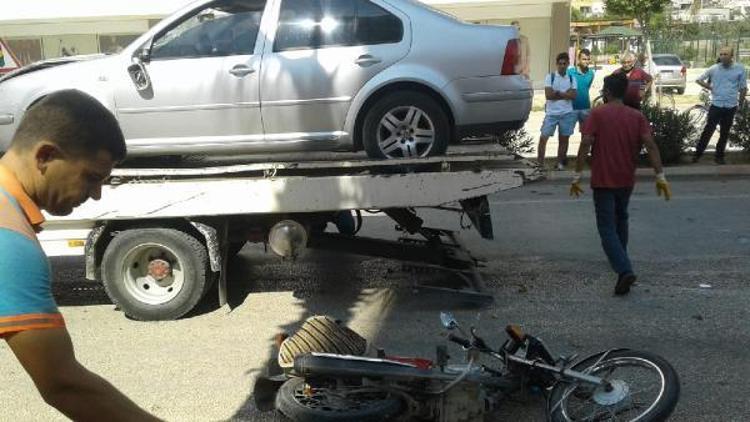 Adanada trafik kazası; 1 ölü, 1 yaralı